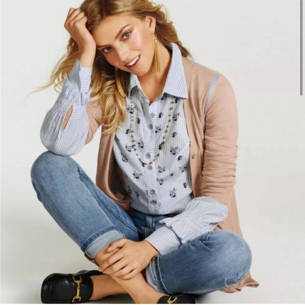 Cabi Lucy light pink‎ and blue button front long cardigan size Large #5288